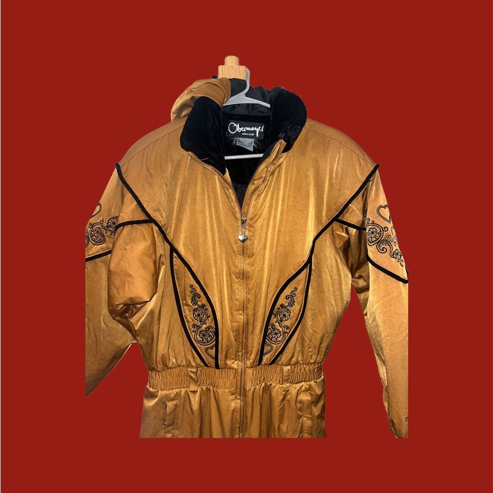 Vintage 1940’s obermeyer ski suit 🐻